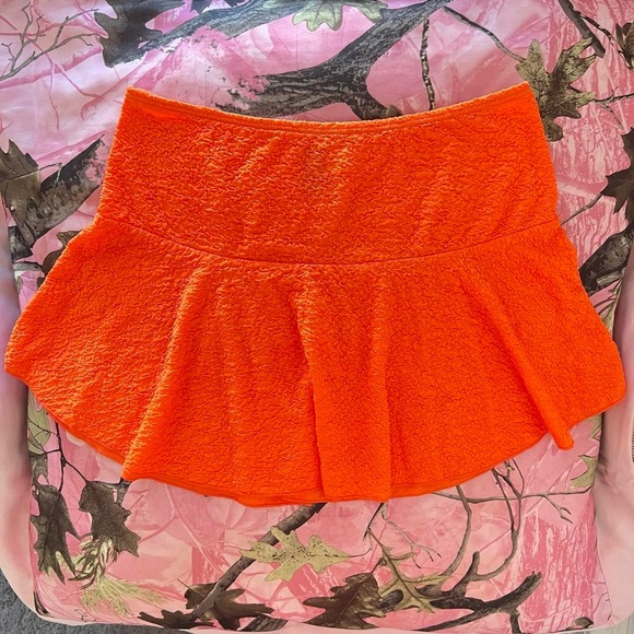 y2k neon orange mini skater skirt - Picture 3 of 8